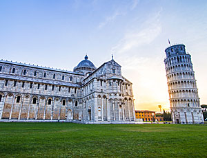 Billige flybilletter til Pisa